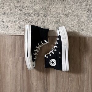Platform Converse